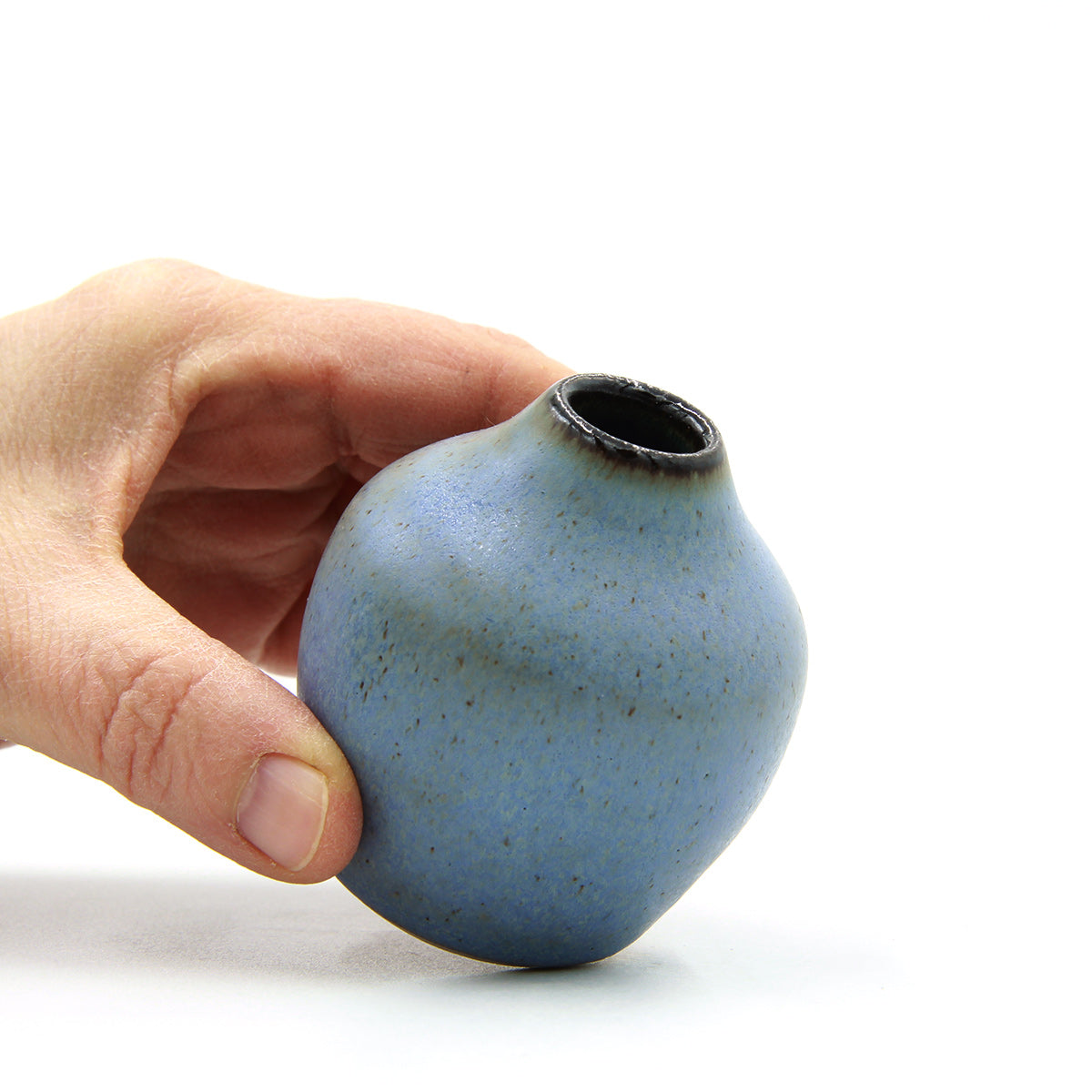 Dark Rim vase #1093