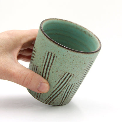 CAVA – Unika Becher 02