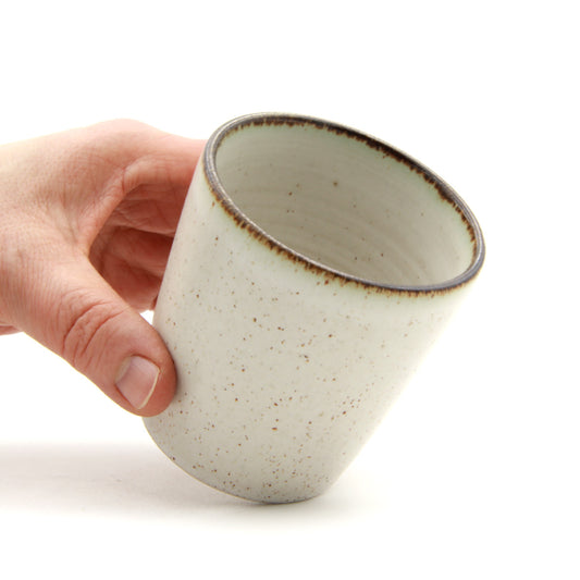 DR M2 – Americano-Becher