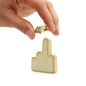 Alternative view of Digits - Ringhalter - Middle - Caramelo