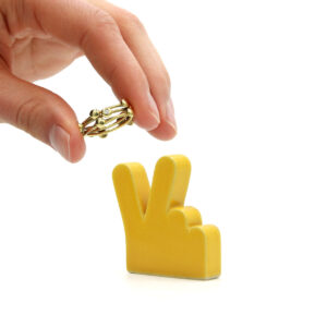 peace ringholder - SOL - paz